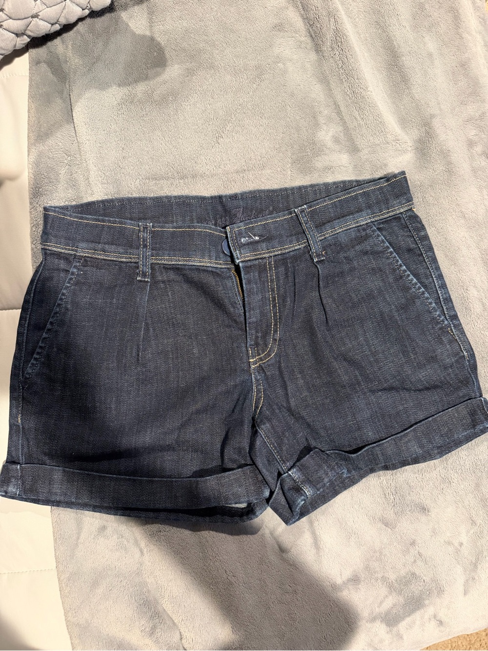 7 For All Mankind Dark Blue Denim Cuffed Women’s Shorts